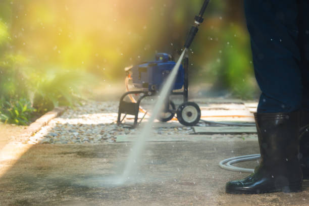 Best Playground Equipment Cleaning  in Putnam Lake, NY